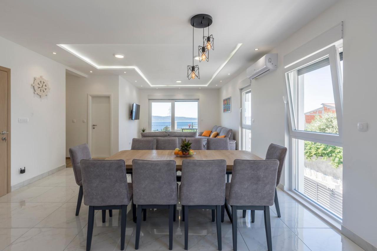 Luxury Villa La Nonna Ana - Heated Pool, Sea View, Near Split Kaštela Екстериор снимка