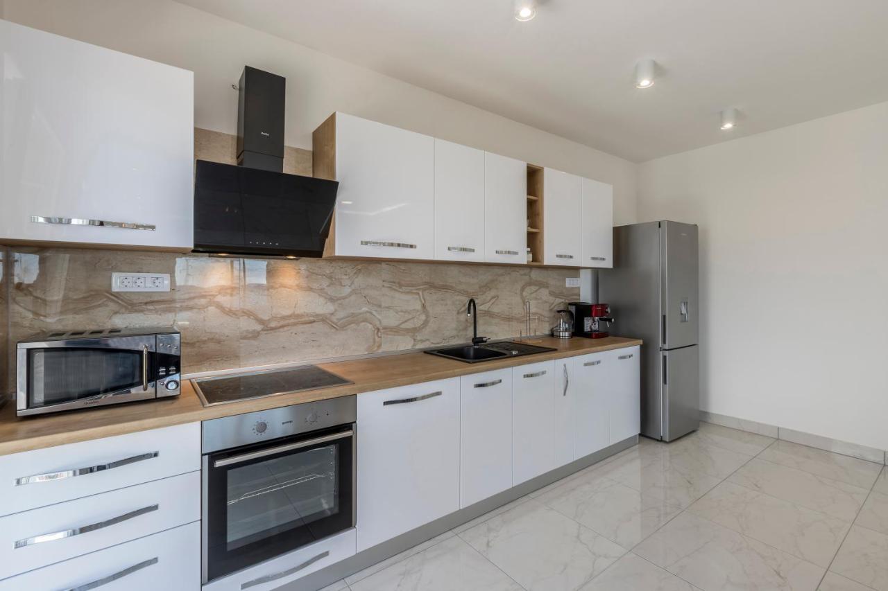 Luxury Villa La Nonna Ana - Heated Pool, Sea View, Near Split Kaštela Екстериор снимка