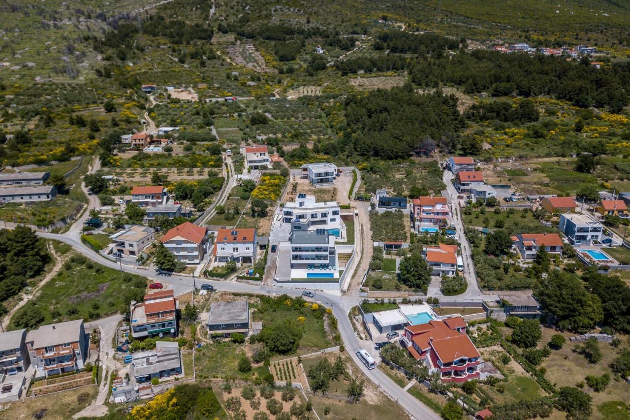 Luxury Villa La Nonna Ana - Heated Pool, Sea View, Near Split Kaštela Екстериор снимка